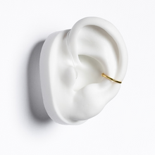 Last inn bildet i Galleri-visningsprogrammet, Ring til øret - pynt til høreapparat, gull